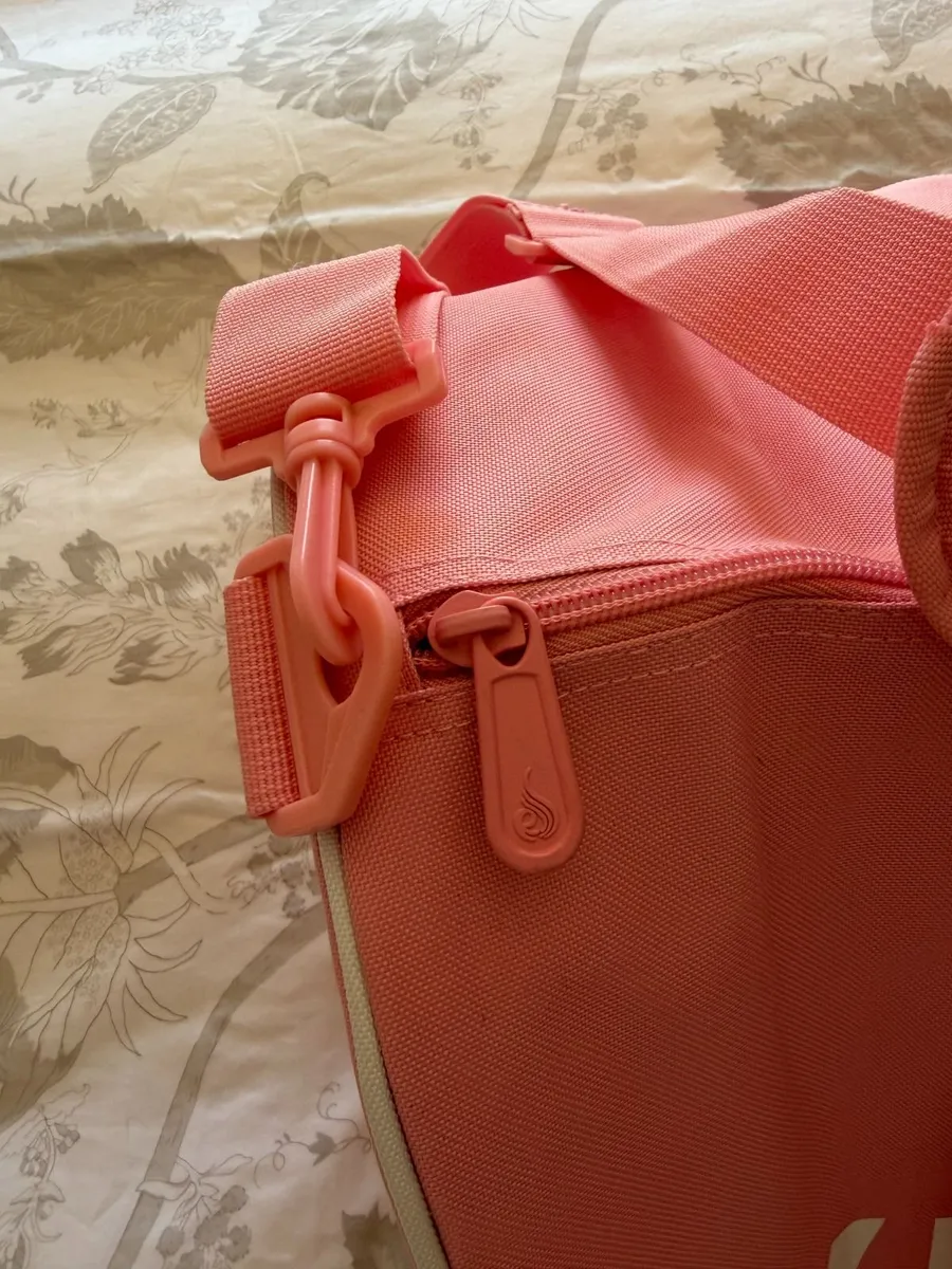 Brand New Ryderwear Duffle Gym Bag - Image 2