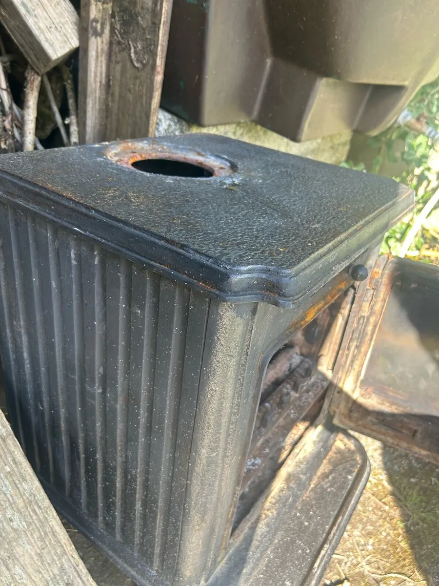 Stove - Image 3