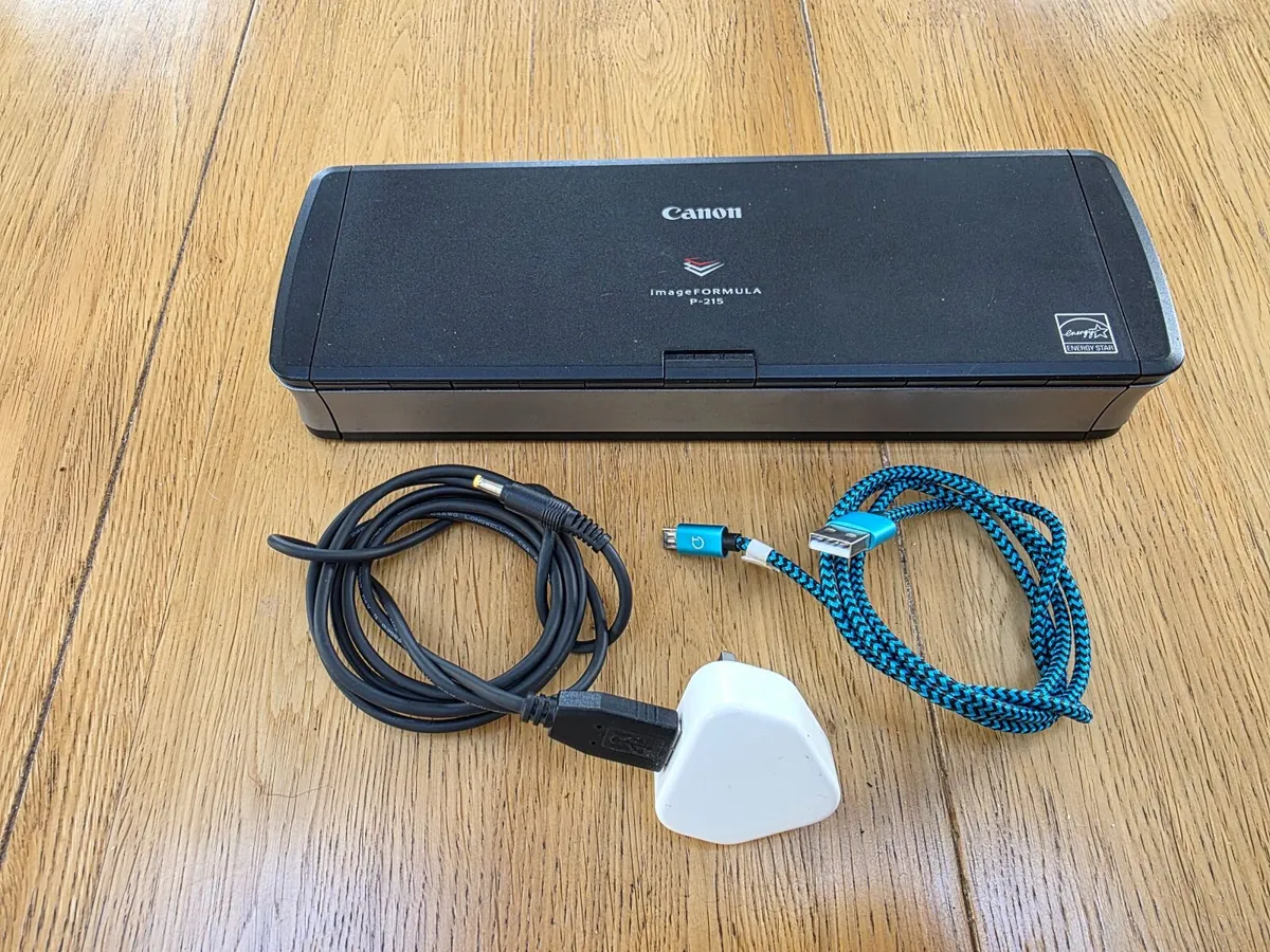 Canon ImageFORMULA P-215 portable duplex scanner - Image 4