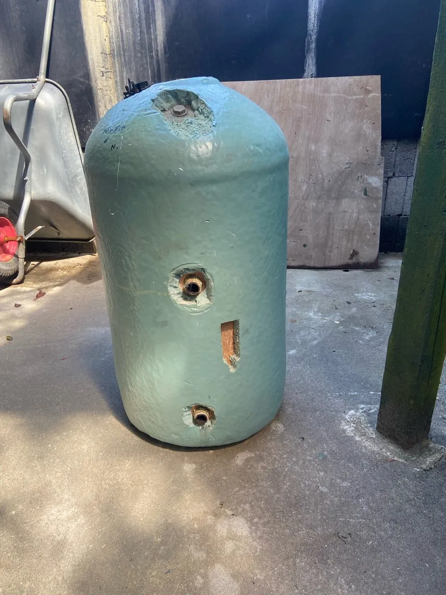 Water Cylinder - Image 3
