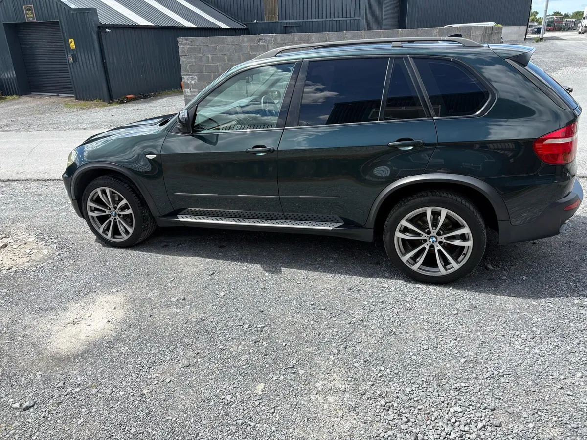 Bmw x5 crew cab cvt till 06/27 tax till 08/26 - Image 3