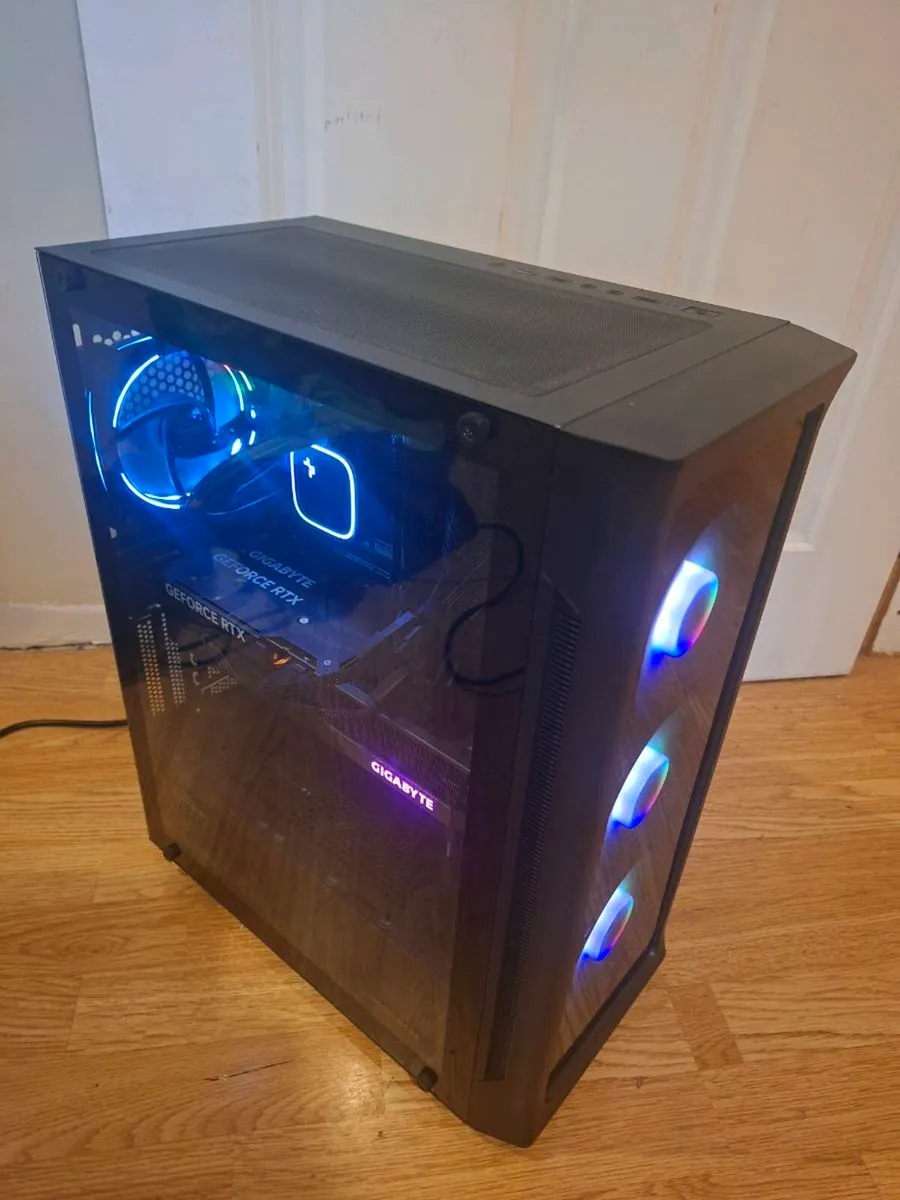 High end Custom made Gaming PC - Image 1