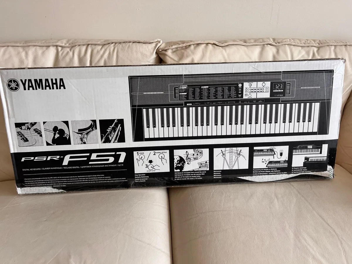 Yamaha keyboard - Image 4