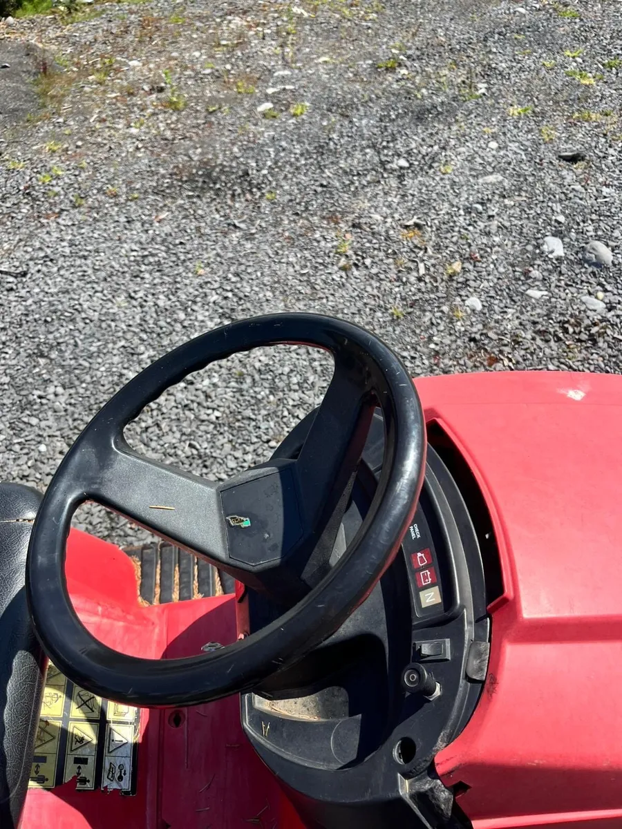 Castle Tractor Lawnmower - Image 3