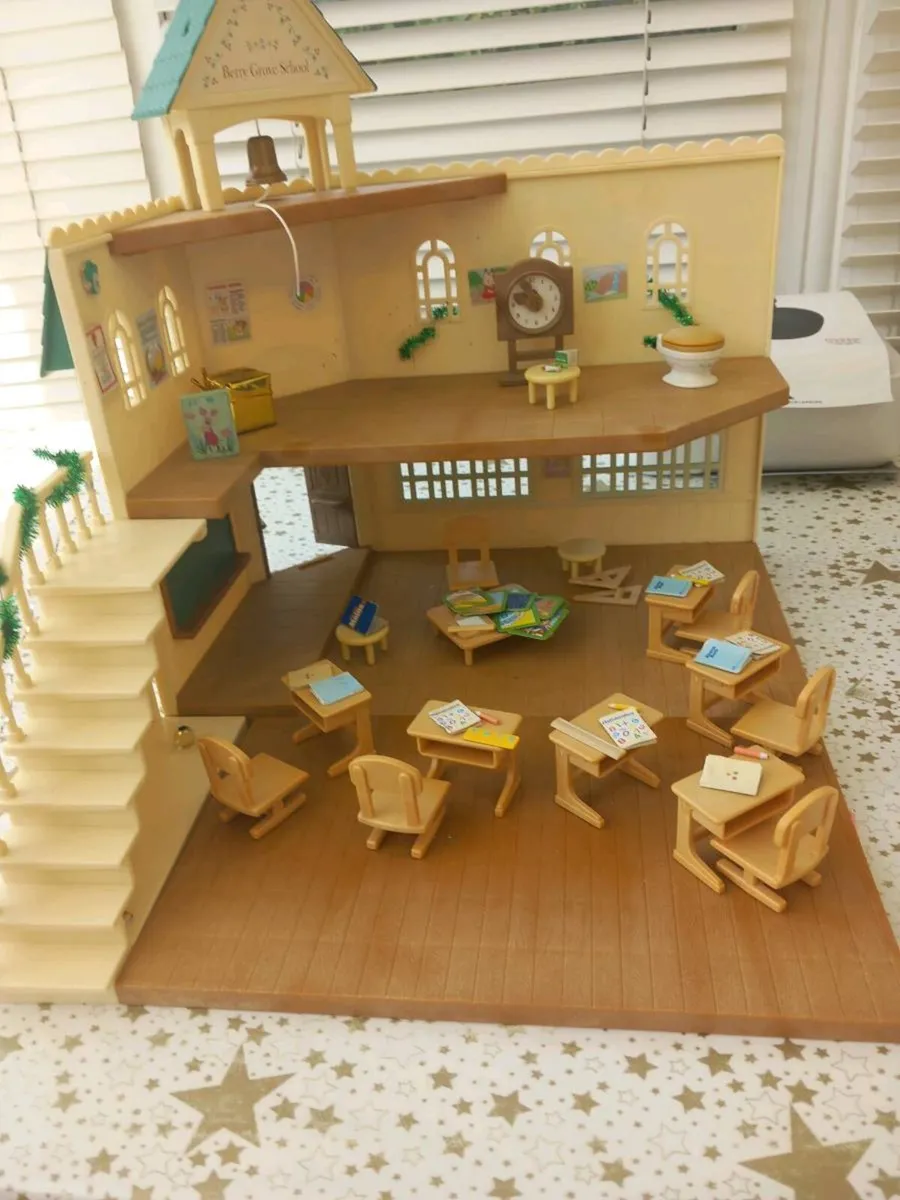 Toys - Image 3