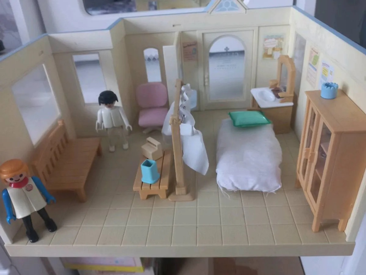 Toys - Image 4