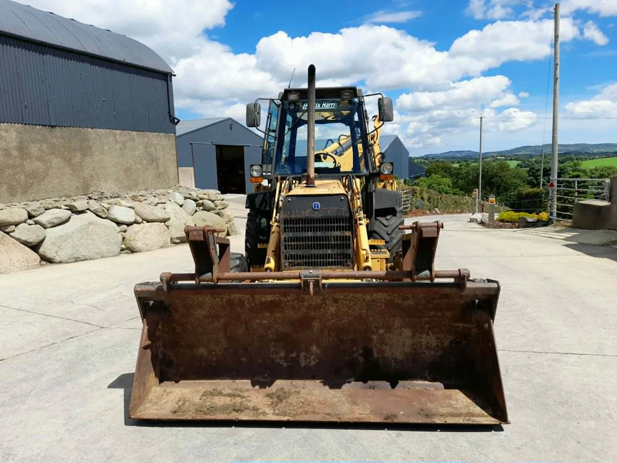 1993 Ford 655C Digger - Image 2