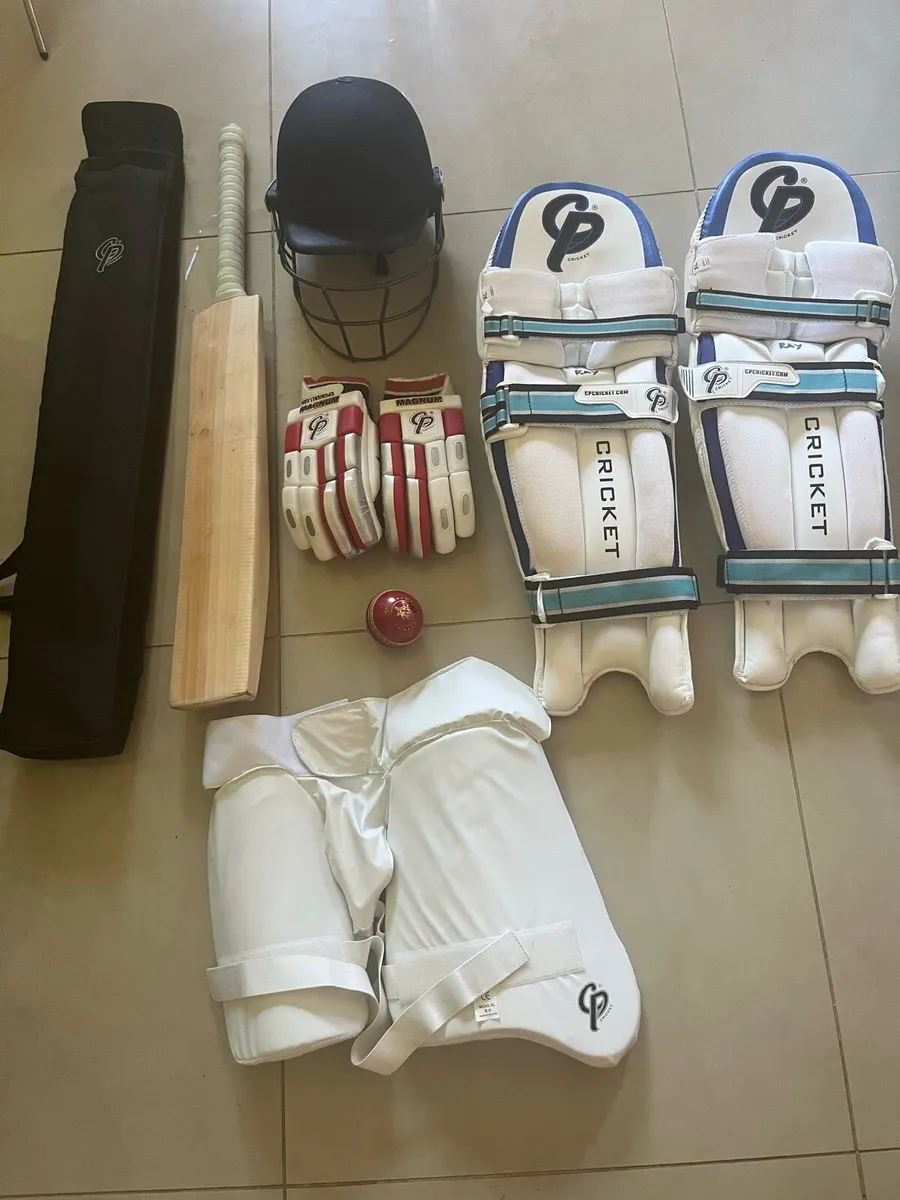 Cricket gear - Image 2