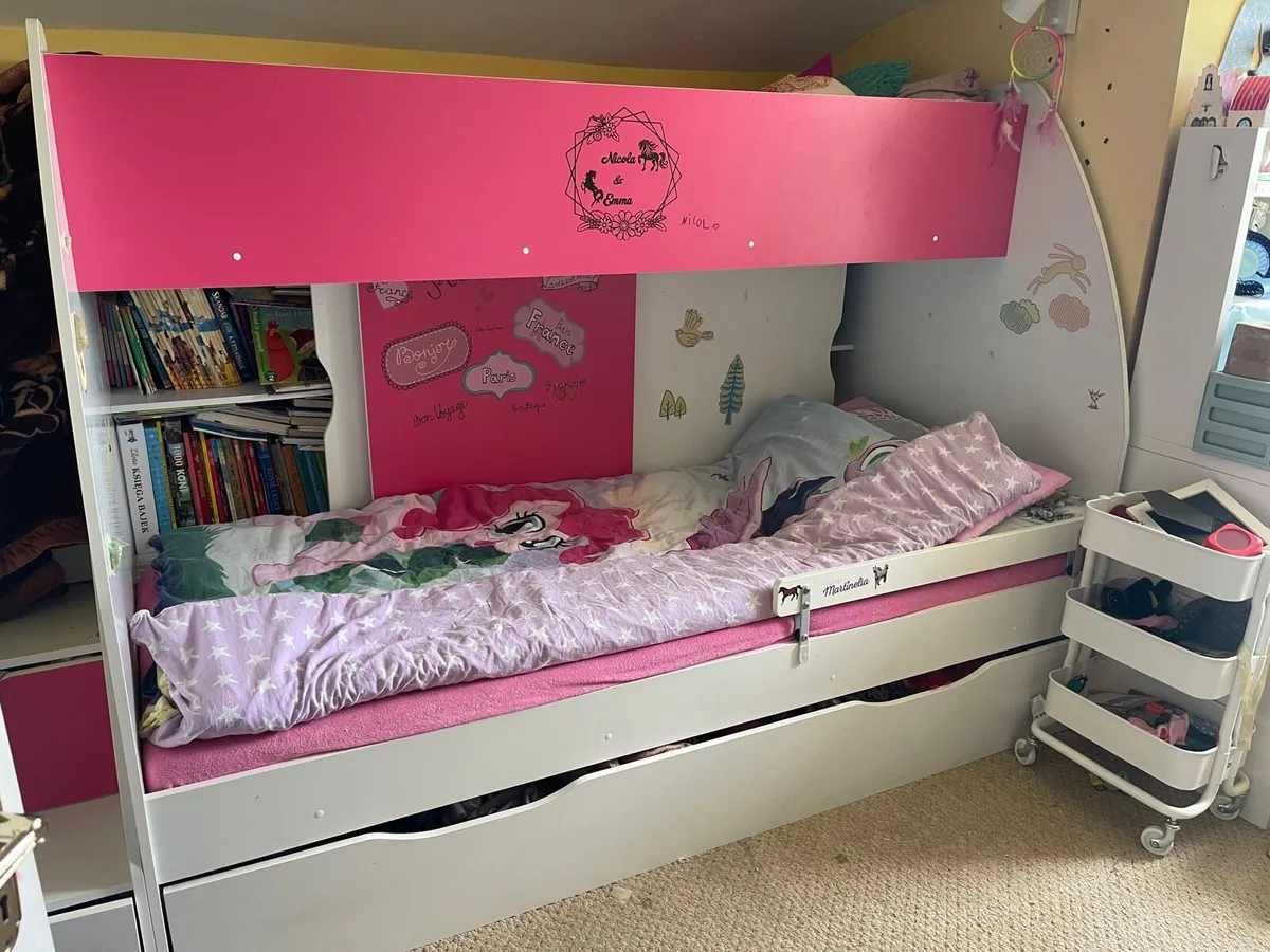 Kids bunk bed - Image 1