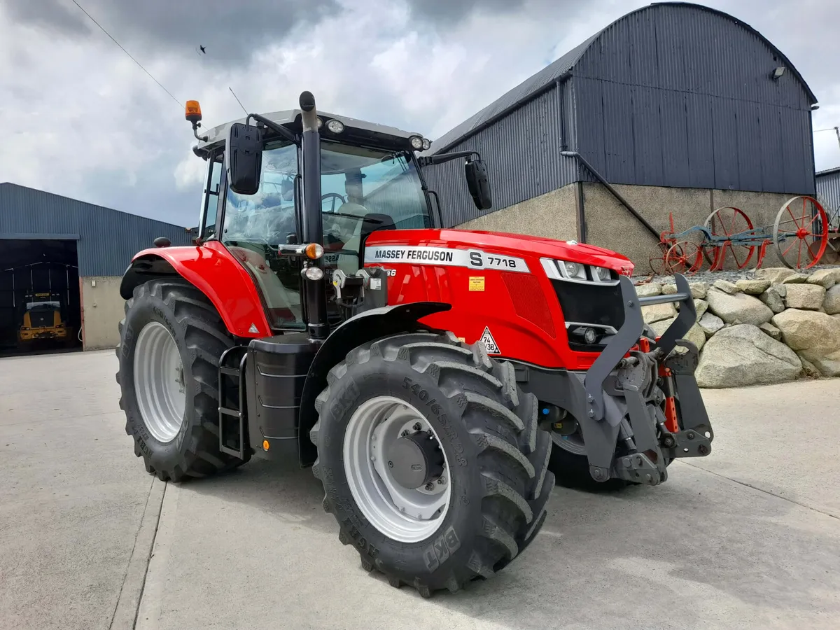 2020 MF 7718S - Image 3