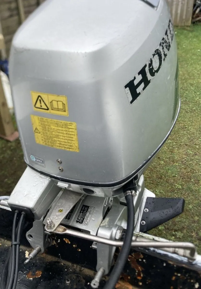 Outboard engine Honda BF30A Long Shaft - Image 3