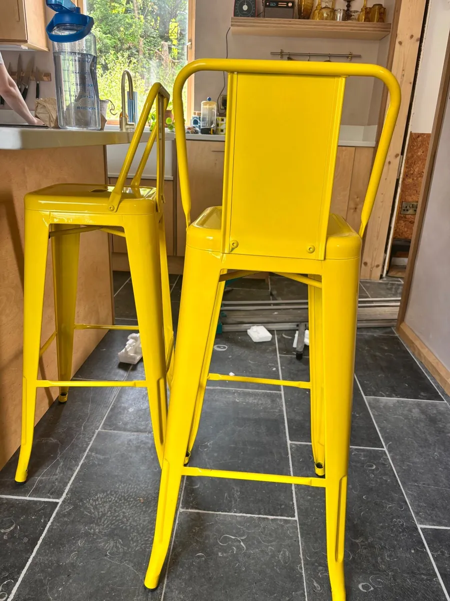 Yellow steel stools - Image 1