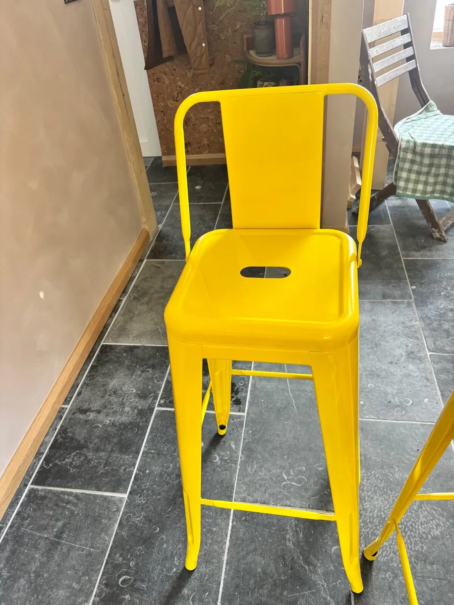 Yellow steel stools - Image 2