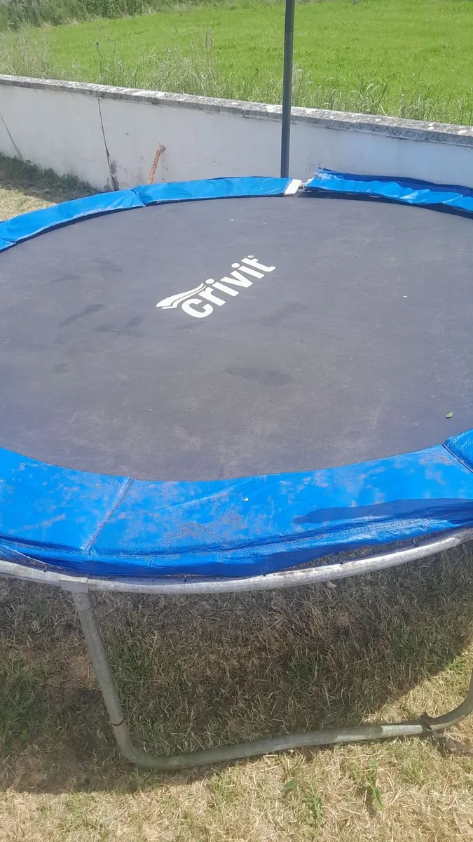 FREE Trampoline - Image 2