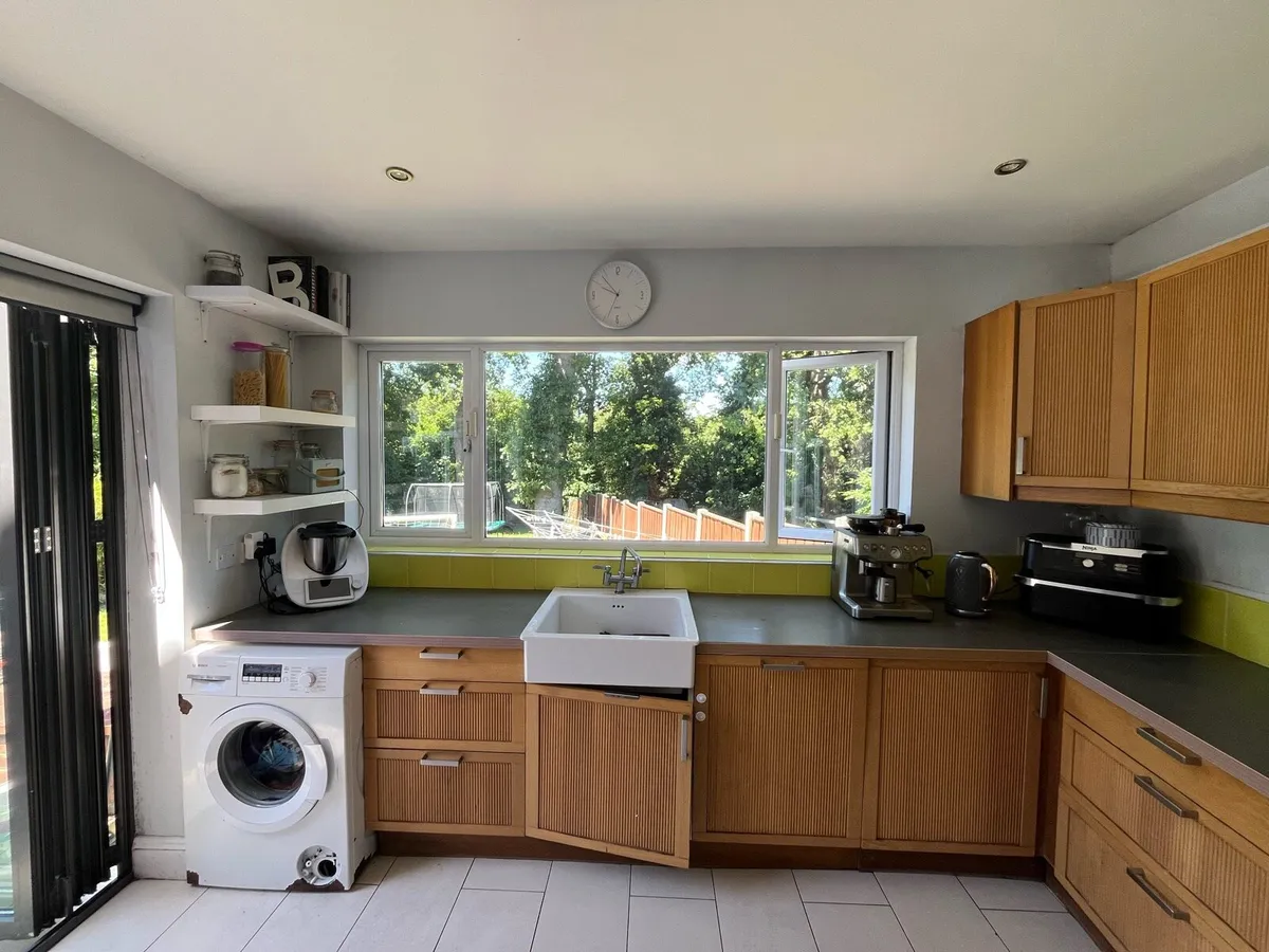 Kitchen - Image 3