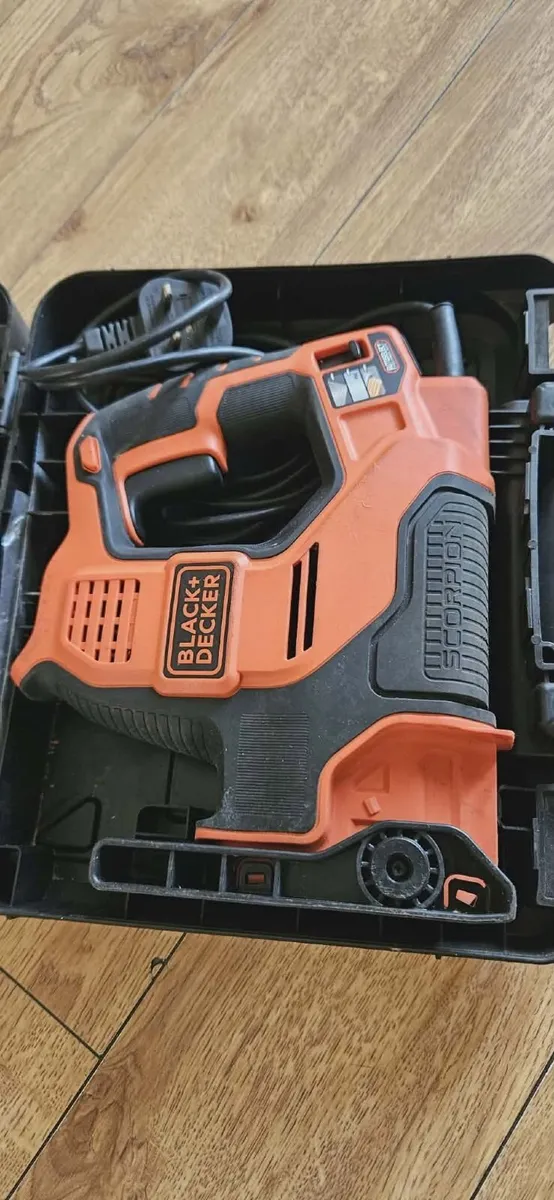 Powered Hand saw - Image 3