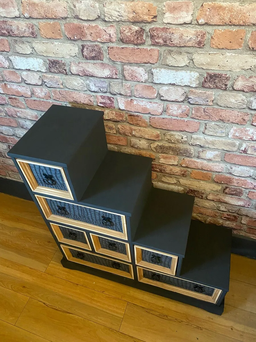 Chest of drawers - Image 4