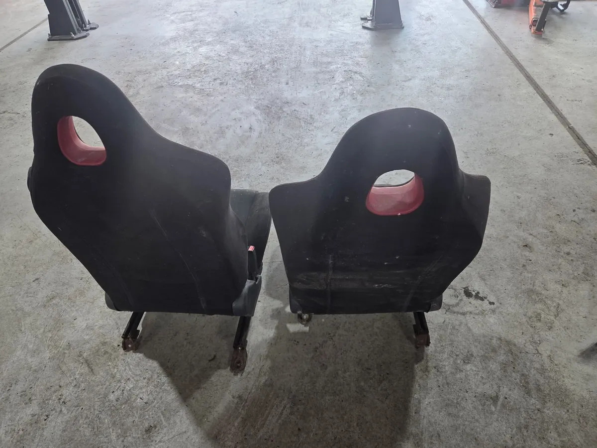 Seats right/left Honda Civic EP1 EP2 EP3 Type R ye - Image 2