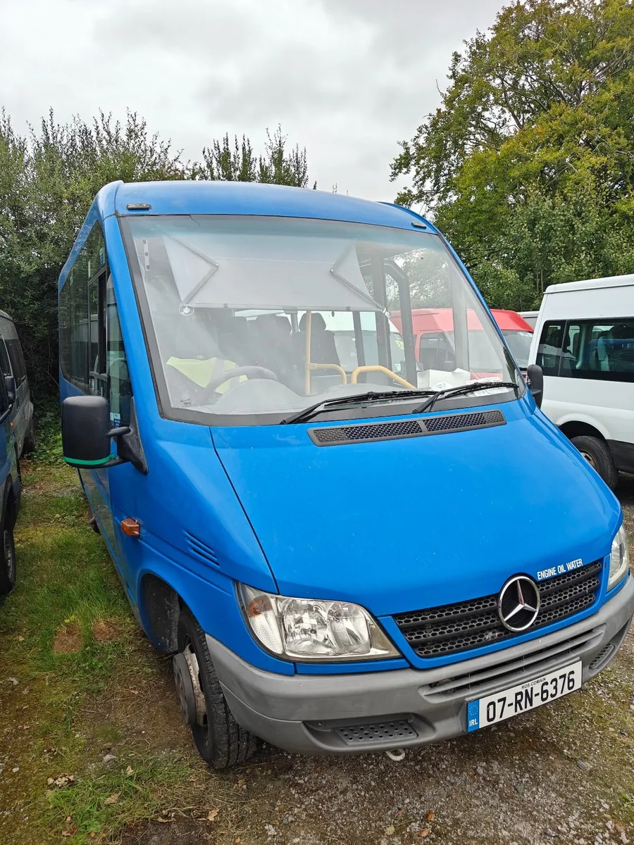 campervan - Image 4