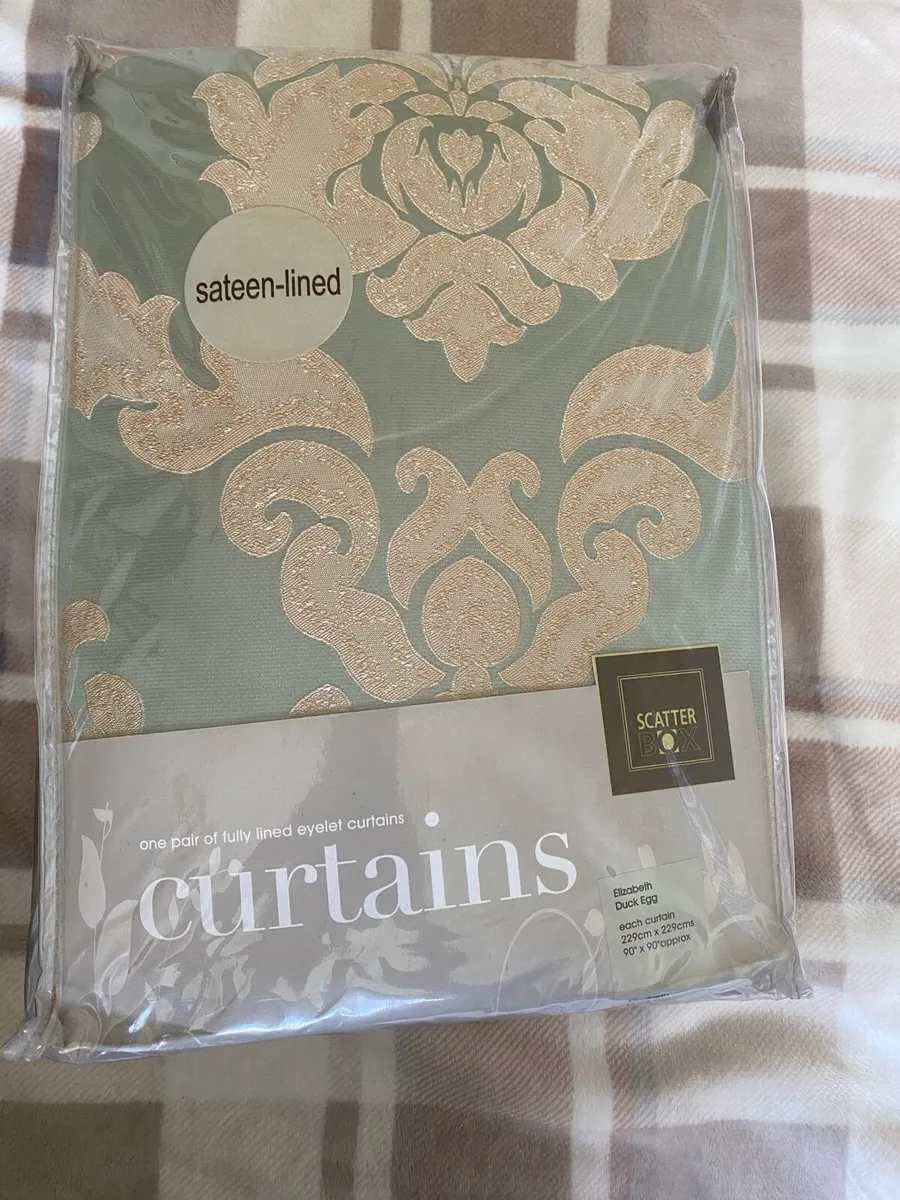 Scatter Box Original Curtains - Image 4