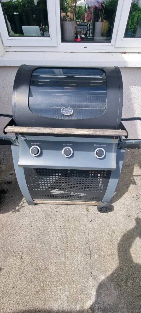 Sahara BBQ 3 burner great condition - Image 3