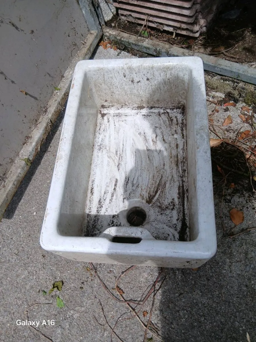 Belfast sink - Image 1