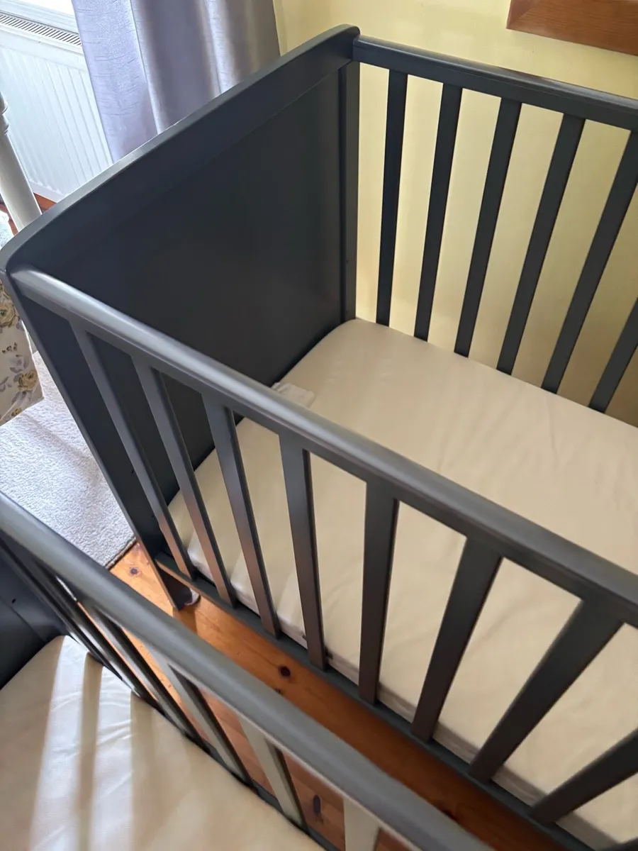 Baby Elegance Elle Cot. - Image 2