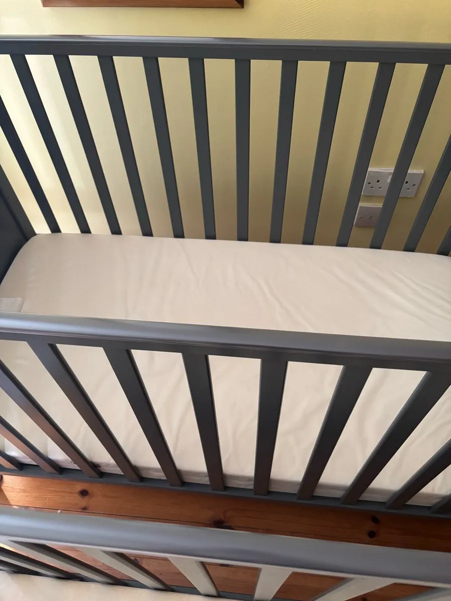 Baby Elegance Elle Cot. - Image 4