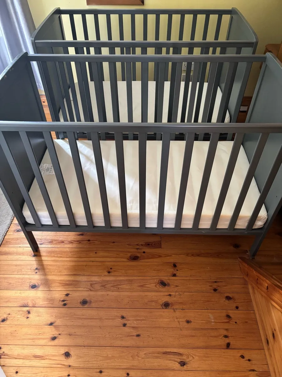 Baby Elegance Elle Cot. - Image 1