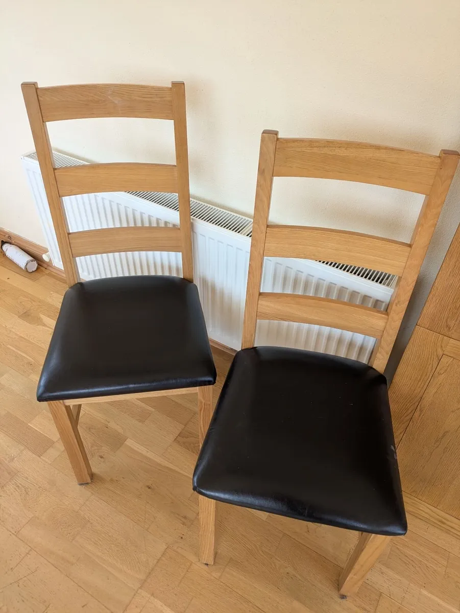 Oak Table and 6 Chairs - Image 2