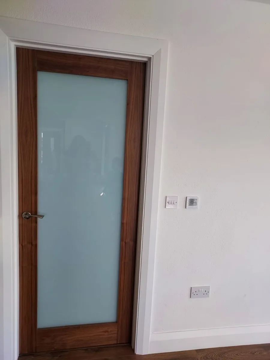 Clearance Sale of 1000 Deanta Walnut Doors - Image 3