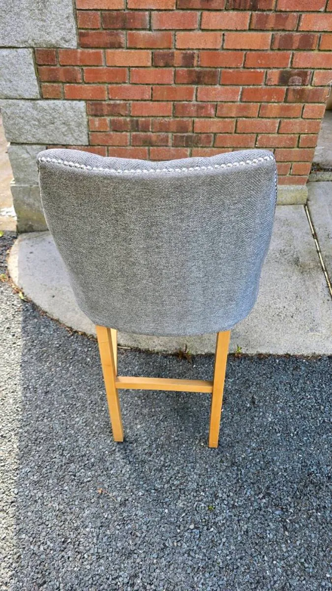 Island stools  PRICE DROP - Image 4