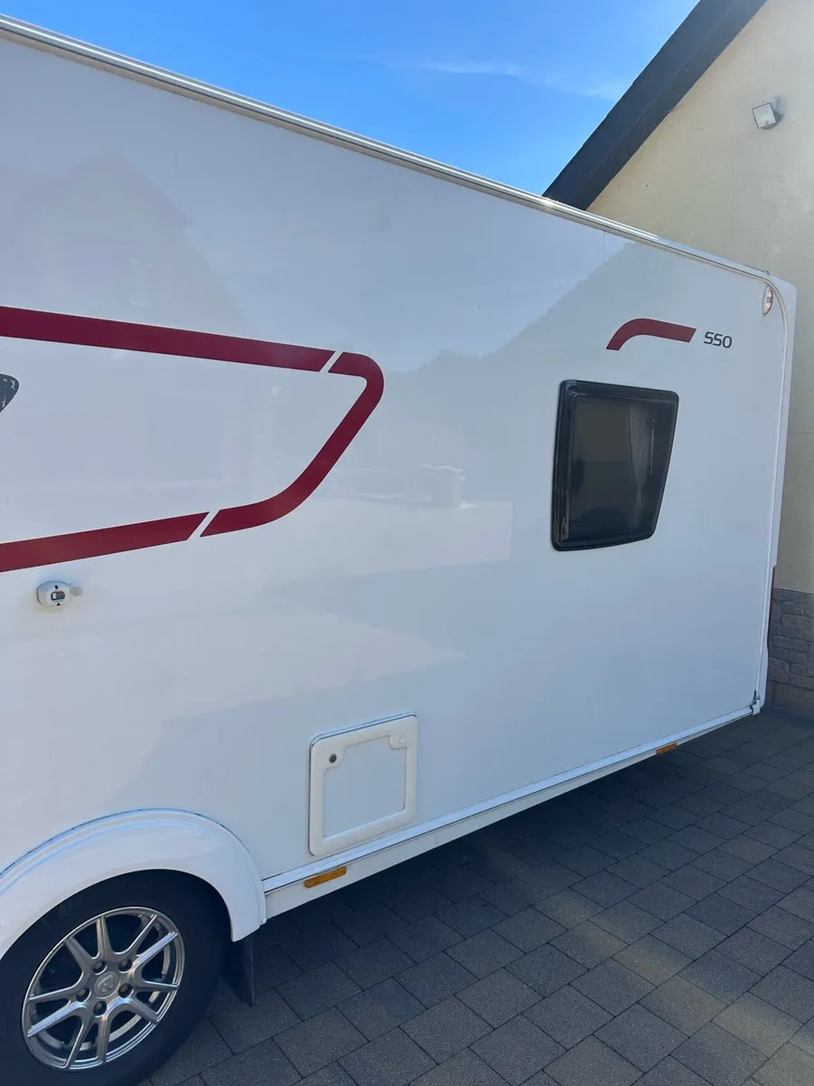 Elddis avante 550 *island bed* - Image 4