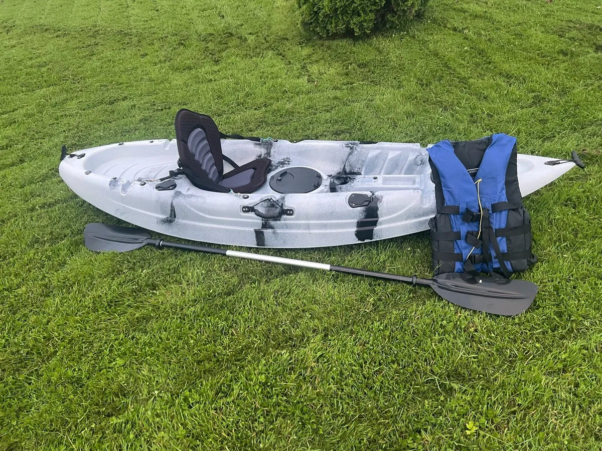 Kayak- fishing, sit-on - Image 1