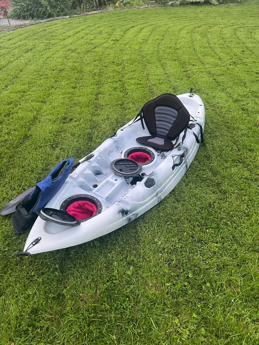 Kayak- fishing, sit-on - Image 2