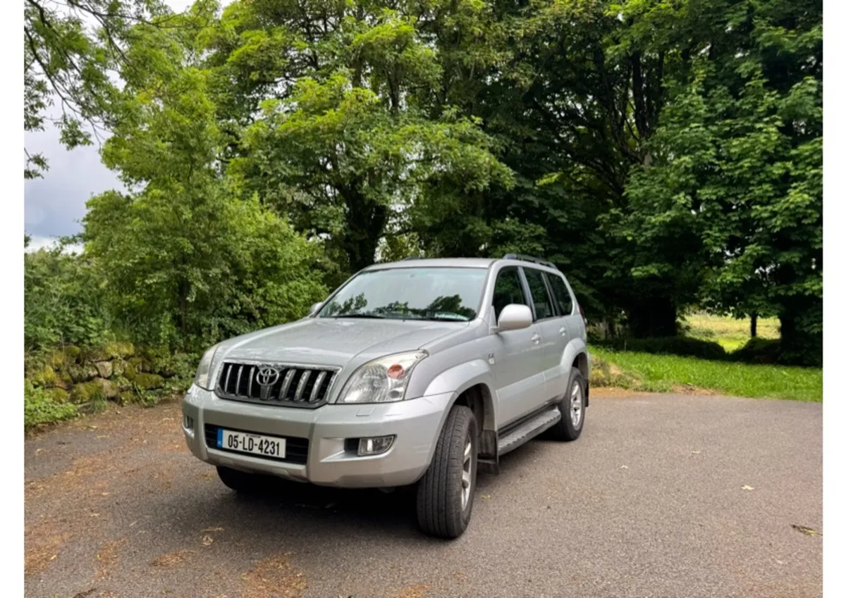 Toyota Land Cruiser 2005 - Image 1