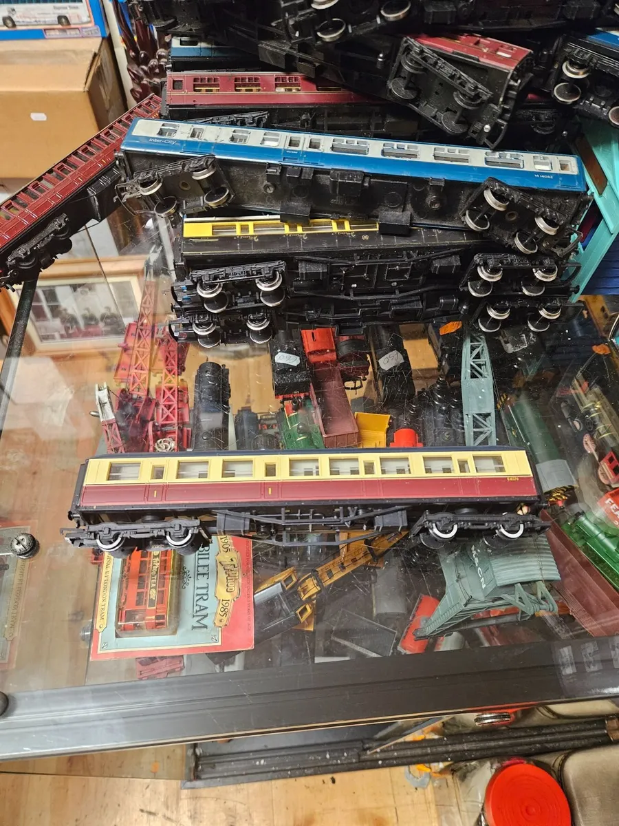 Hornby OO Gauge Carraige