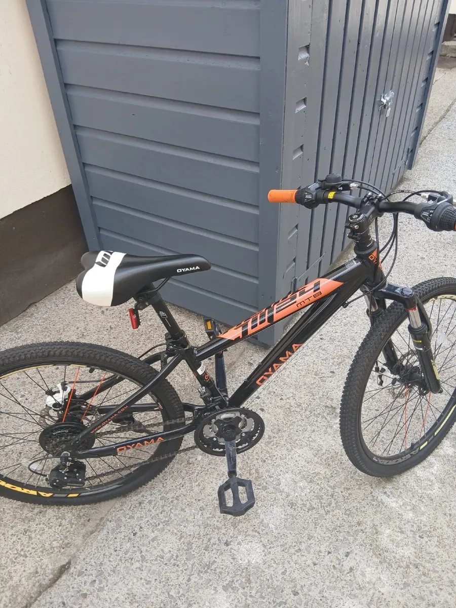24inch child bike excellent condition - Image 2