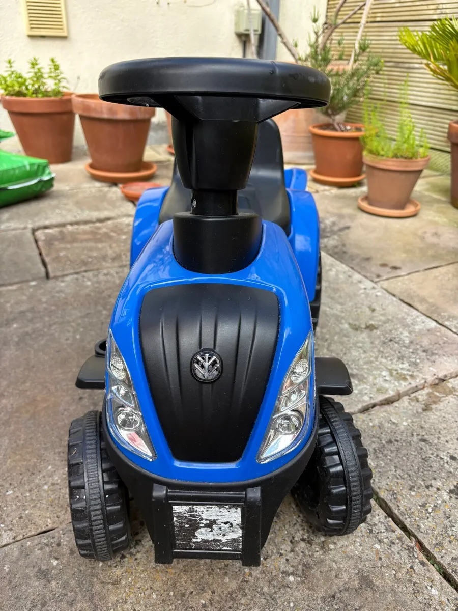 Child’s ride on tractor - Image 2