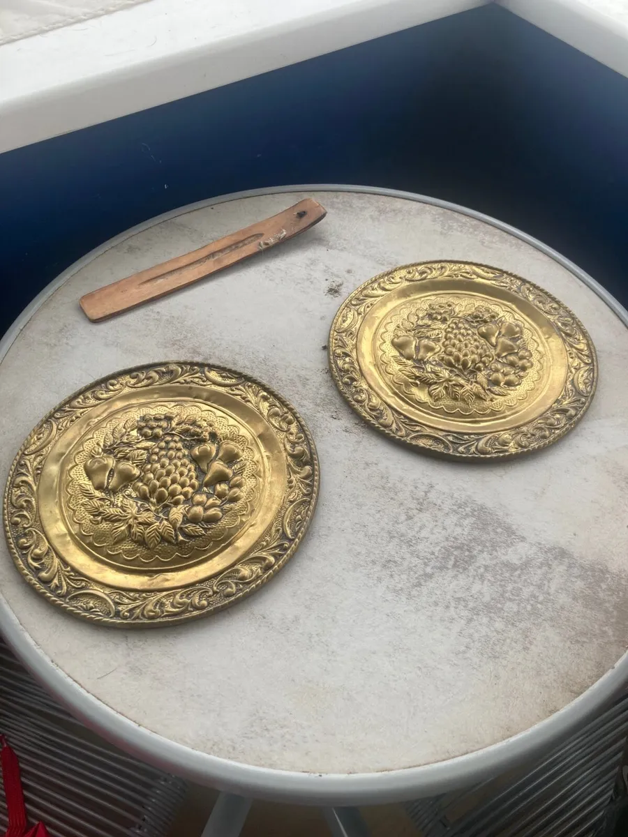 Collection of brass antiques from India - Image 4