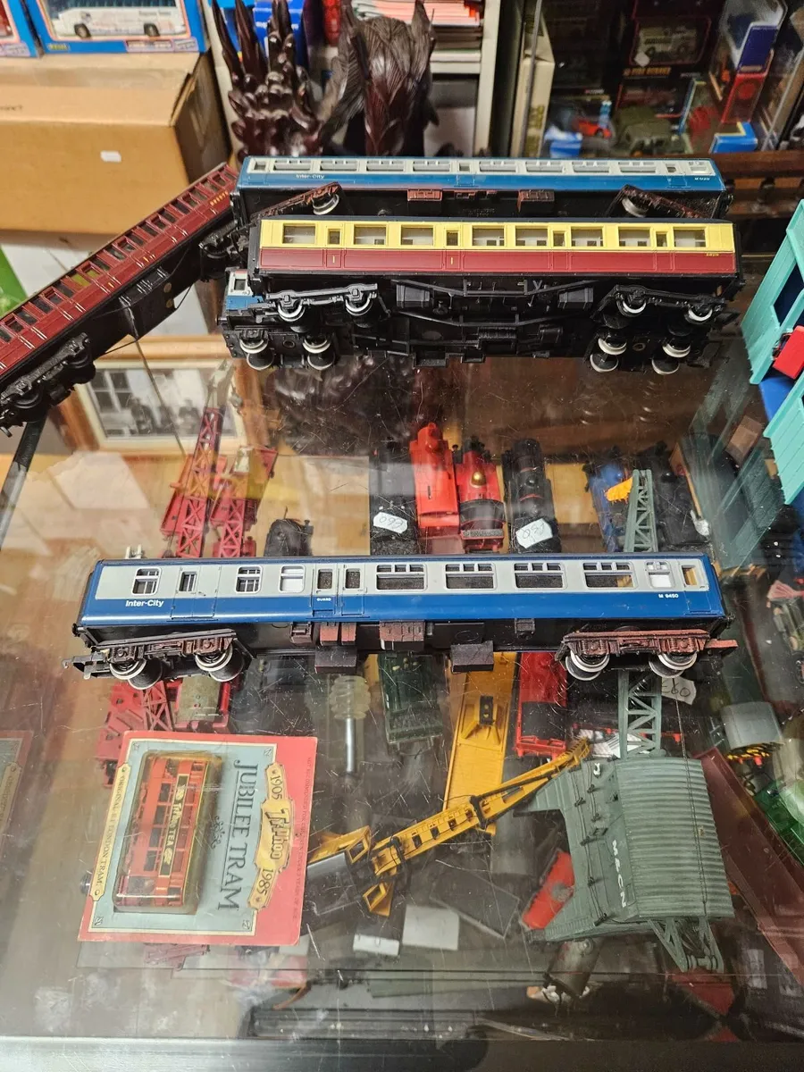 Hornby OO Gauge Carraige