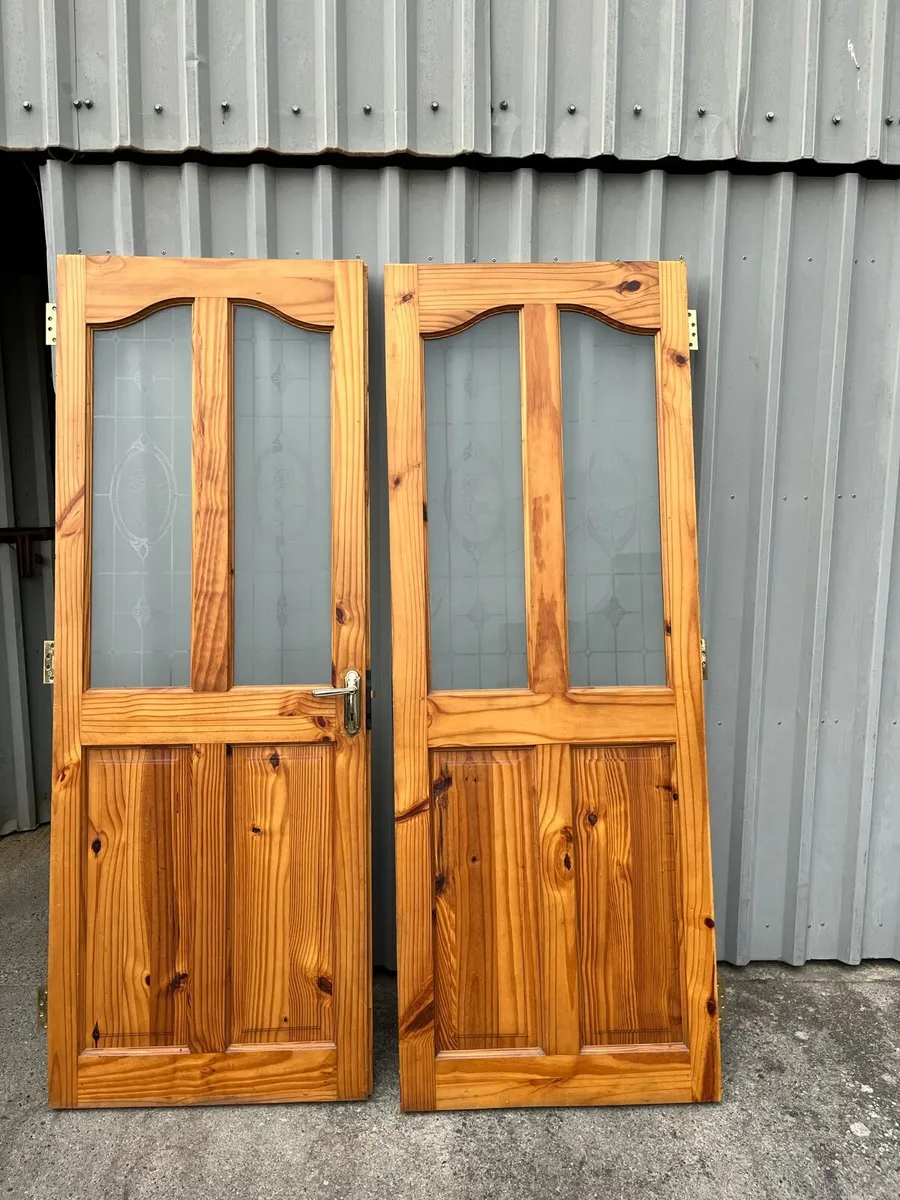 Double doors - Image 2