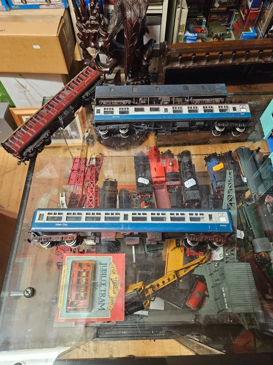 Hornby OO Gauge Carraige