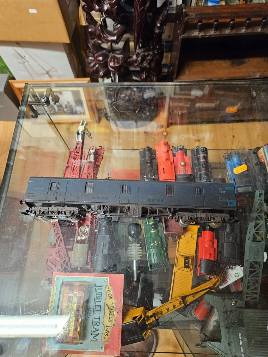 Hornby OO Gauge Carraige