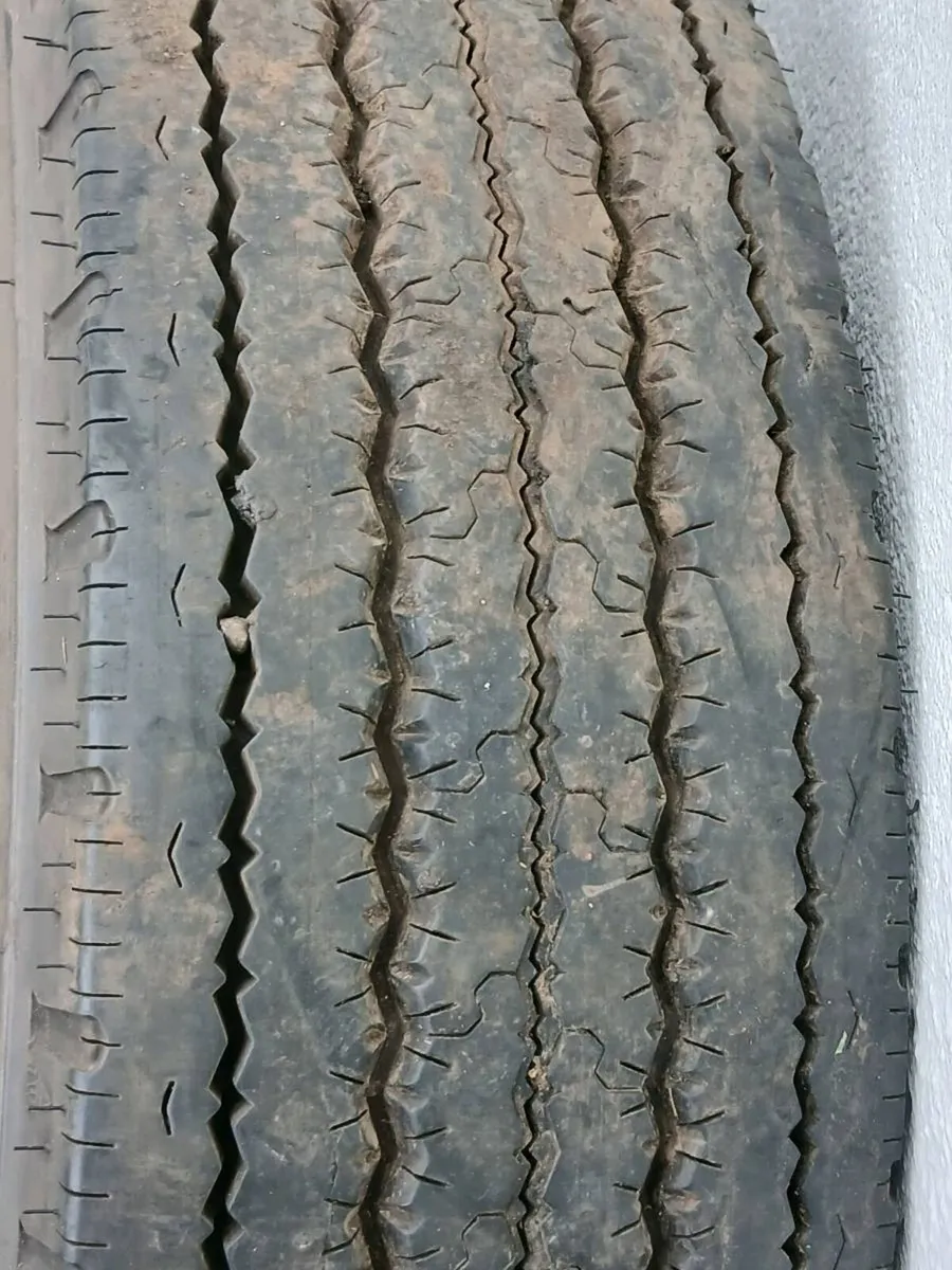 205 75 R17.5 Truck / Trailer Wheels For Sale - Image 3
