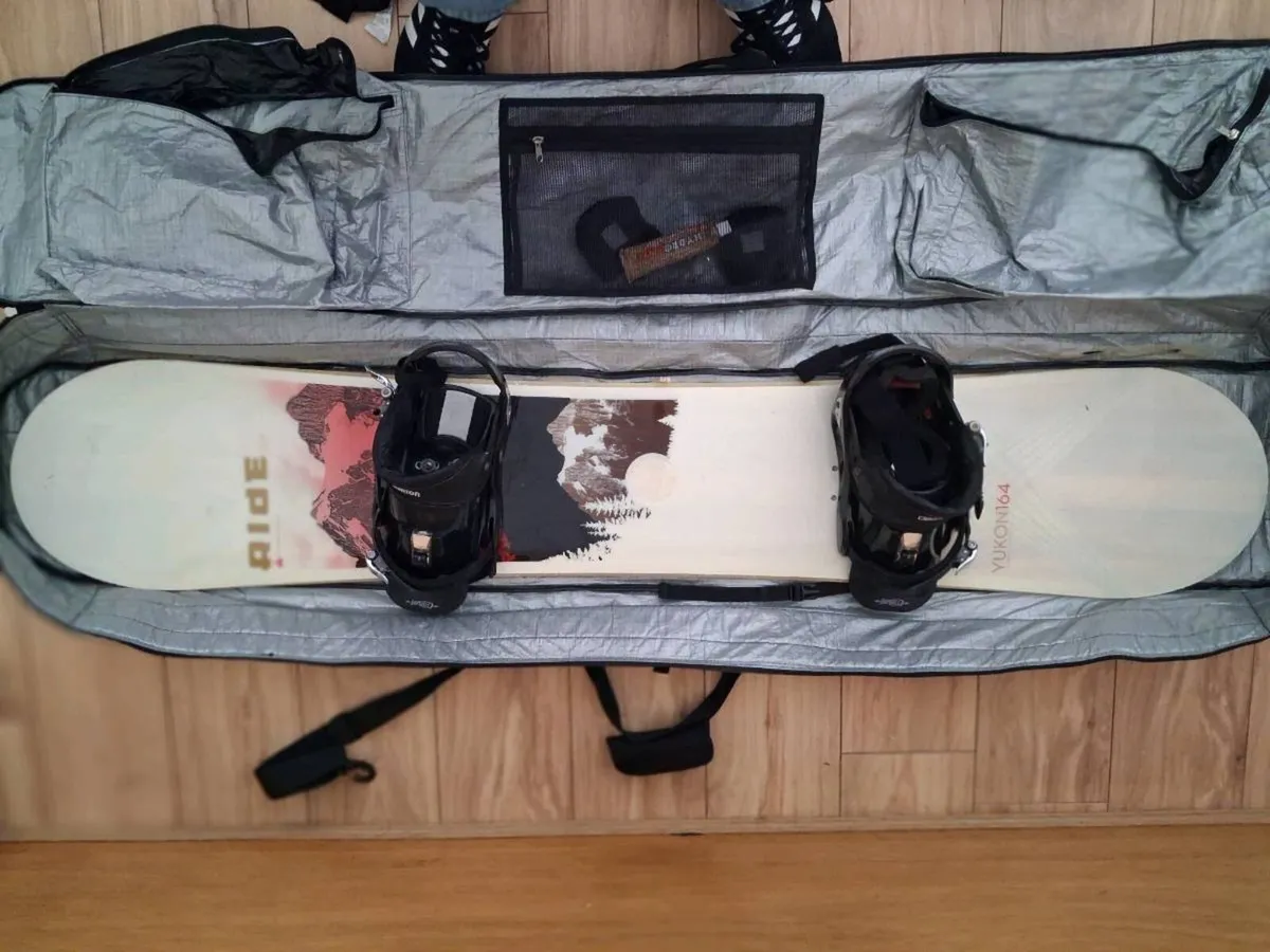 Snowboard - Image 1