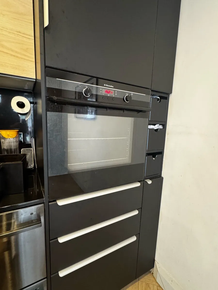 Oven - Electrolux Black - Image 1