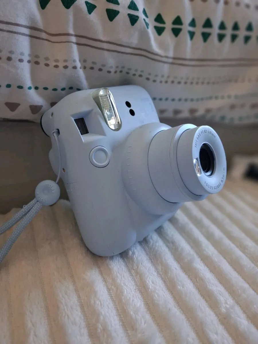 Instax 12 - Image 1