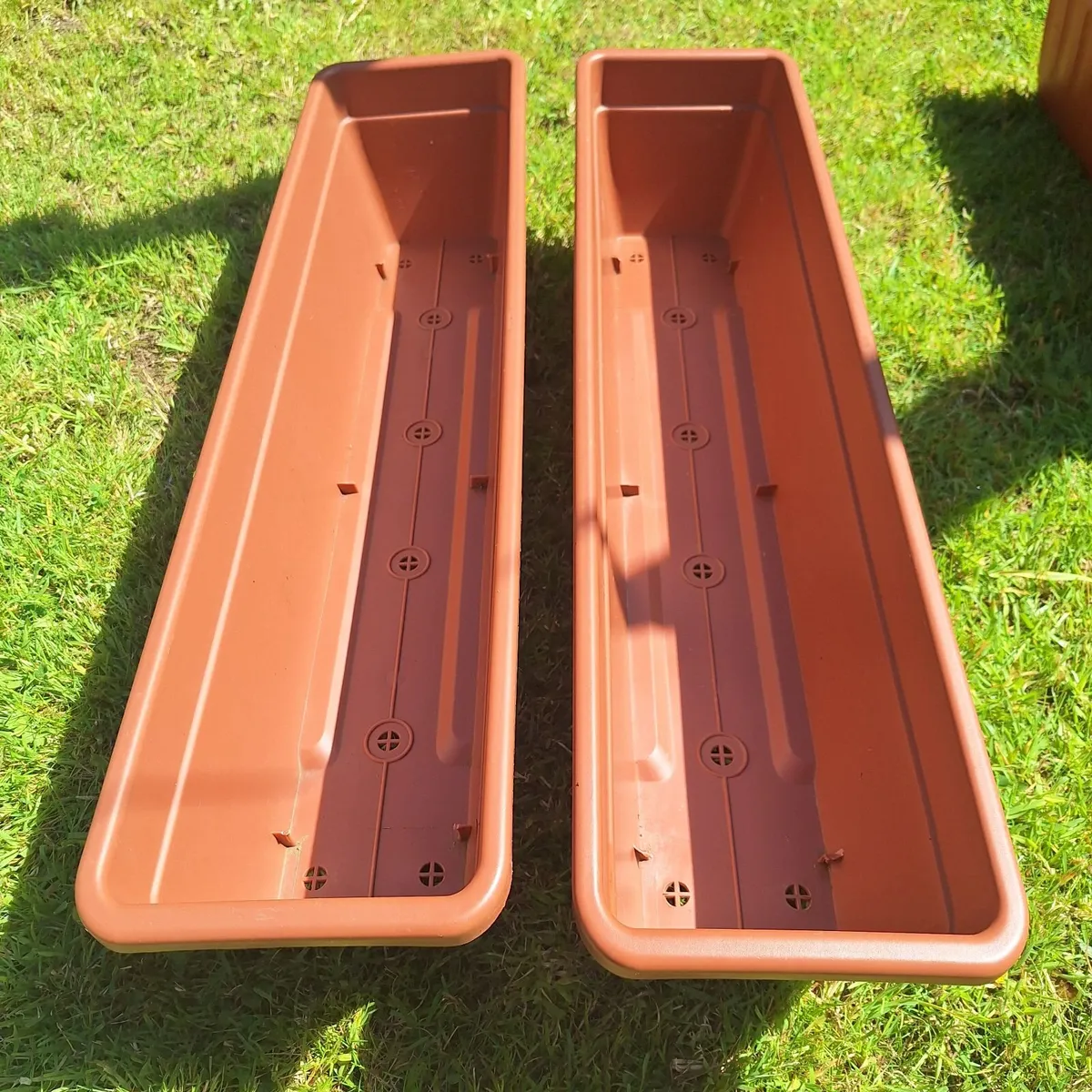 2  Large Plastic Garden Planters  80cm - Image 1