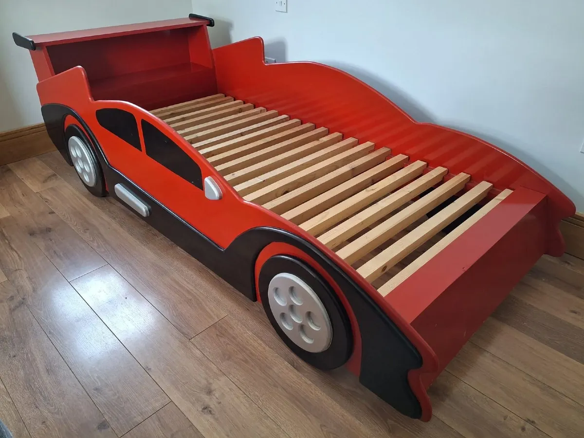 Bed - Image 2